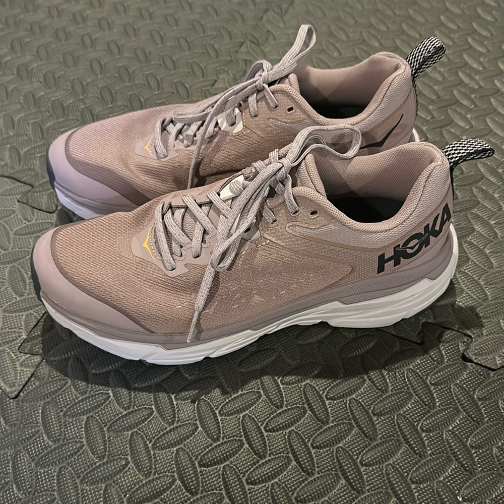 Hoka one one challenger woman’s shoes